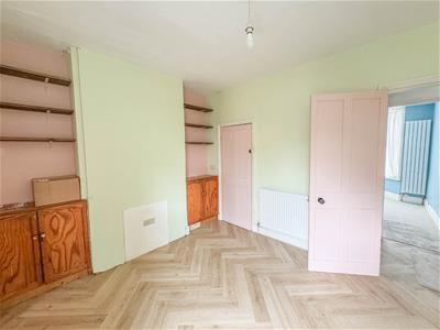 Picture 4